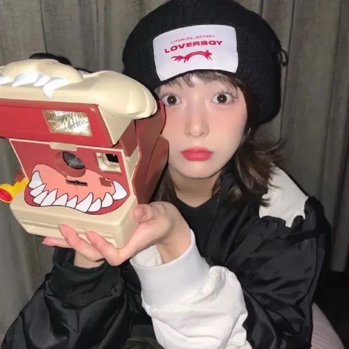 奔跑的修女